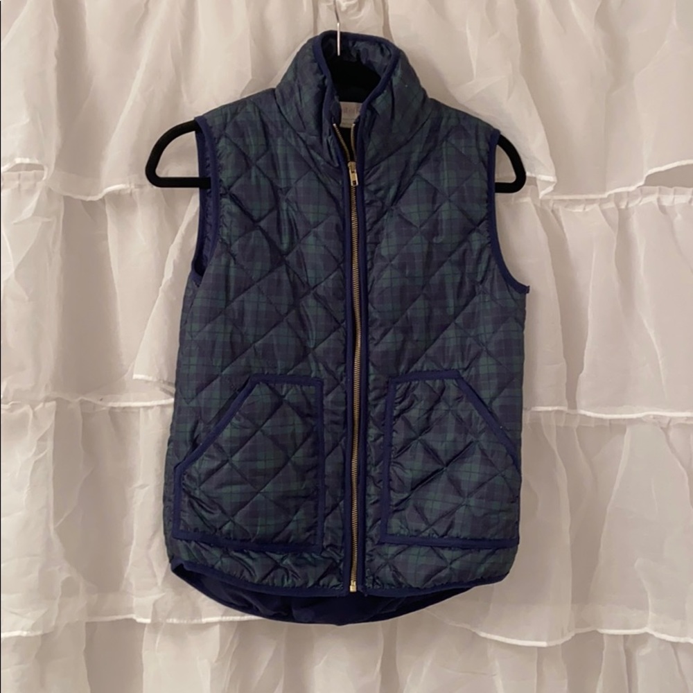 Adorable Plaid Vest Top It Off Size S